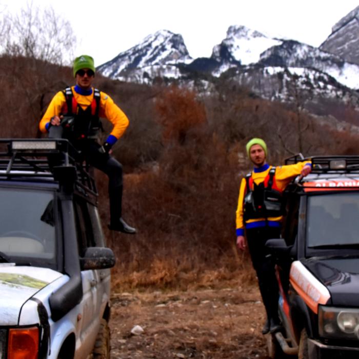Kayaking and Stand Up Paddle to Tomor Lake