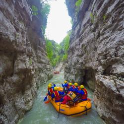 Rafting in Osumi Canyon